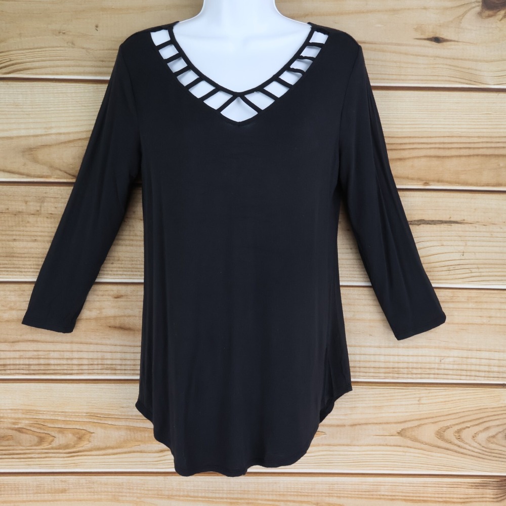 Maurices 3/4 Sleeve Blouse Shirt Womens Sz S Black Strappy Neckline Stretch Soft